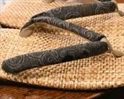 パナマ市松草履に安曇野木綿花緒　花緒