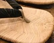 野崎平表雪駄に花火柄花緒　前壷