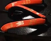 黒捌き芳町に折り鶴柄花緒　花緒
