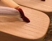 相千両に仕立て花緒　前壷
