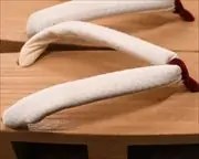芳町に阿波しじら織花緒　花緒