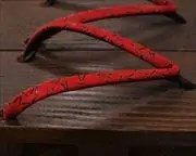 焼き真角に蜻蛉柄印伝花緒　花緒