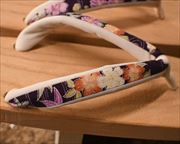 パナマ格子草履に小桜柄花緒　花緒