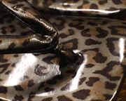 ヒョウ柄草履　前壷
