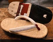 烏表上草履に麻の葉柄印伝江戸褄花緒　花緒