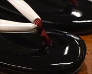 本革草履に丹頂花緒　前壷