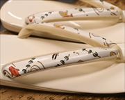 エナメル草履に金魚柄文庫革福林花緒　花緒