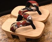お揃い駒下駄　前壷