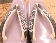 特注草履に龍柄刺繍花緒　花緒