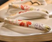 本革草履に錦織花緒　前壷