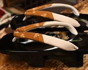 蒔絵付き芳町に菖蒲柄ふすべ印伝江戸褄花緒　前壷