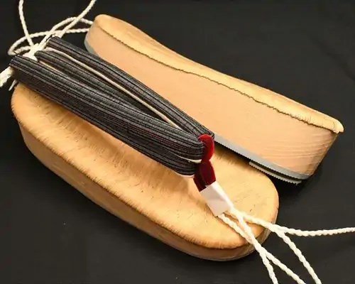 舟形・茶竹に縞柄結城紬花緒