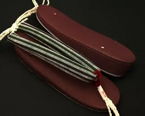 帆布草履に会津木綿花緒・赤ツボ