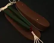 帆布草履(濃茶)に会津木綿花緒・赤ツボ