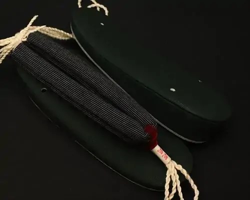 帆布草履に亀田縞花緒・赤ツボ