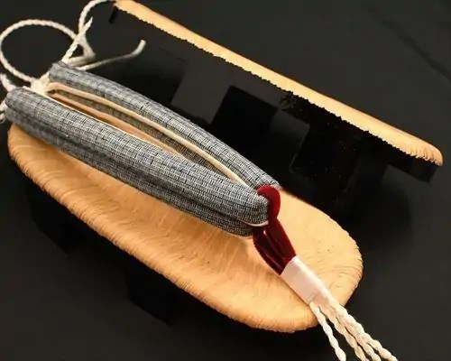 相日光・横黒茶竹に網代柄結城紬花緒
