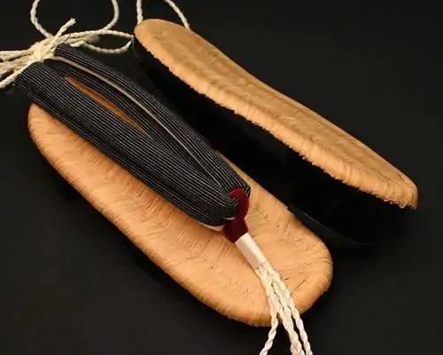 相右近・横黒茶竹に亀田縞花緒・赤ツボ