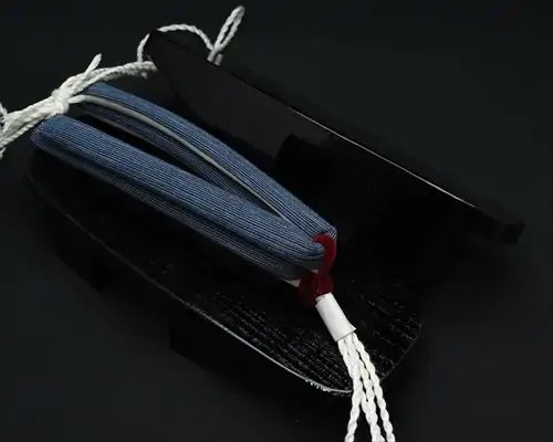 相千両・黒捌きに亀田縞縮花緒