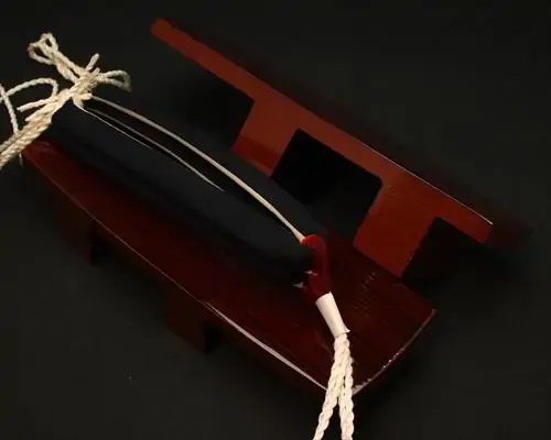 相三味・糸春雨に会津木綿花緒・赤ツボ