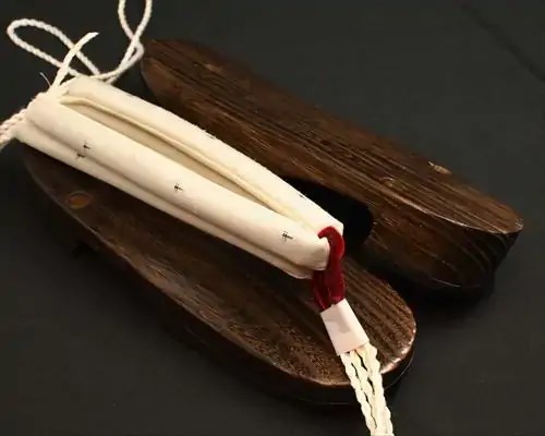 相右近・焼きに十字絣結城紬花緒