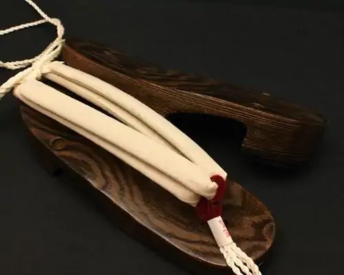 相右近・焼きに遠州綿紬・無地花緒