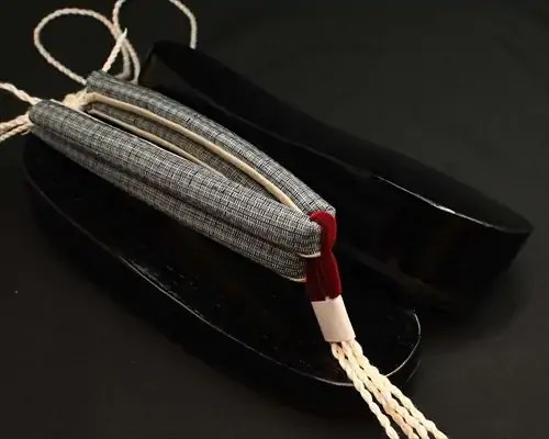舟形・黒捌きに網代柄結城紬花緒