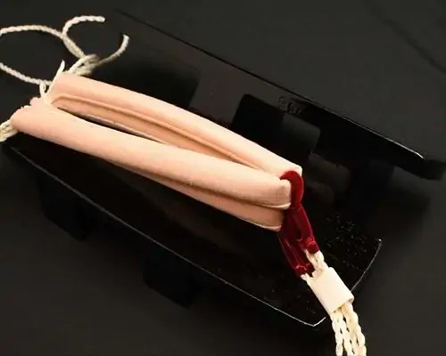 相三味・黒捌きに結城紬花緒