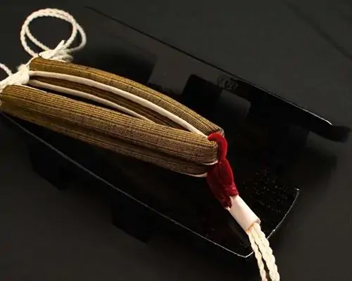 相三味・黒捌きに縞柄結城紬花緒