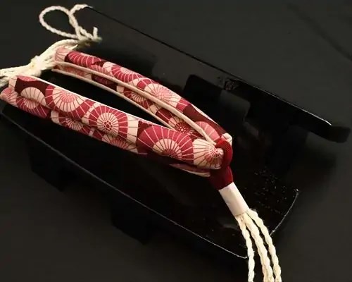 相三味・黒捌きに蛇の目傘柄花緒
