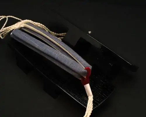 相三味・黒捌きに会津木綿花緒・赤ツボ
