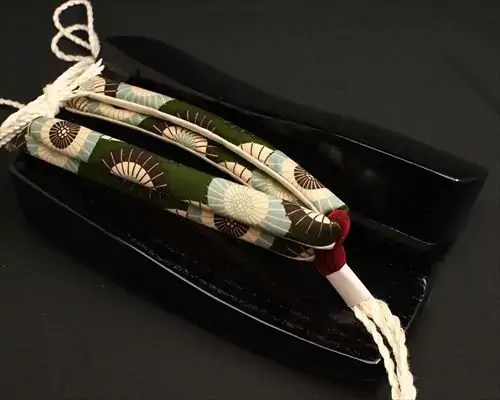 三味舟形・黒捌きに蛇の目傘柄花緒