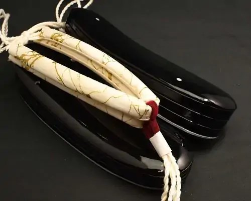 本革３分３枚に氷割れ柄花緒