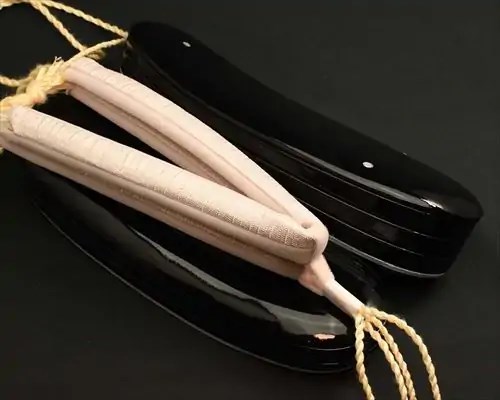 本革３分３枚にシルクラメ福林花緒
