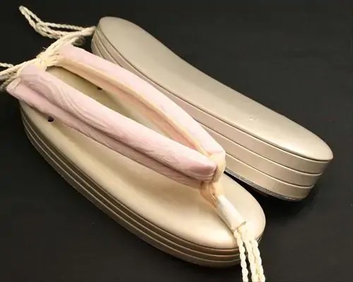 本革３分３枚にジャガード花緒