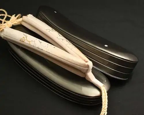 本革３分３枚に花柄ぼかし福林花緒