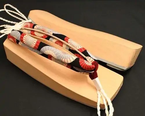 三味舟形・白木に蛇の目傘柄花緒