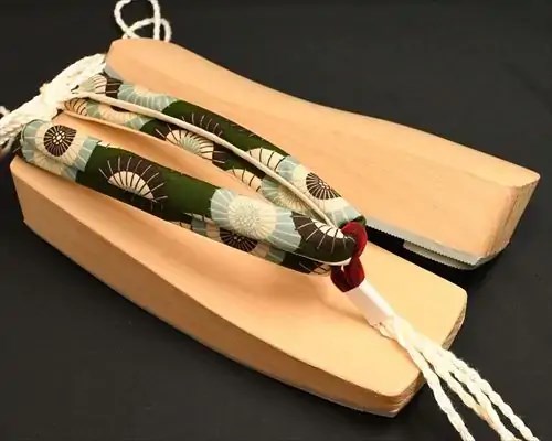 三味舟形・白木に蛇の目傘柄花緒