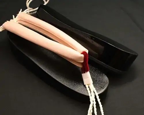 舟形・叩きに結城紬花緒